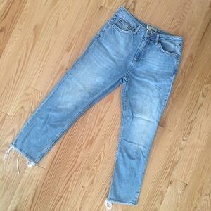 TOPSHOP MOTO Raw Hem Straight Leg Jeans 28*28